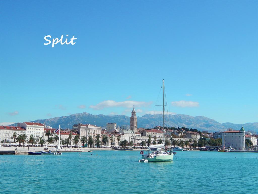 Leptir * Podstrana